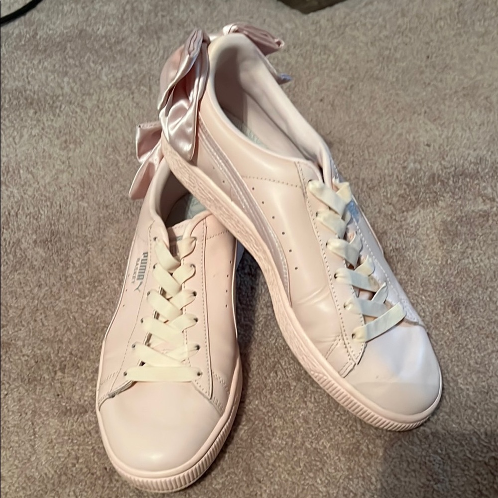 Puma Pink Sneakers Low-Top Lace-Up